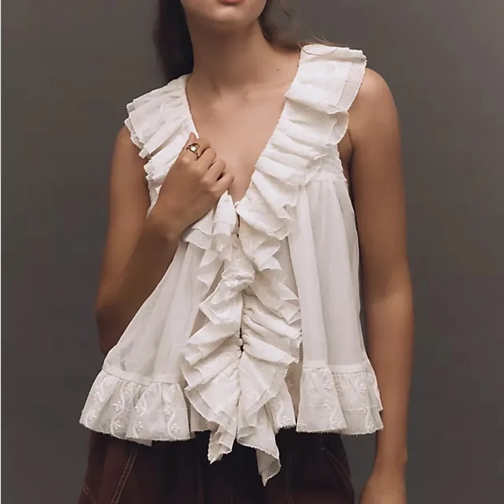 BNWT Anthropologie Sheer Ruffle Elegant Cream Ruffled Sleeveless Top - L - Picture 6 of 16